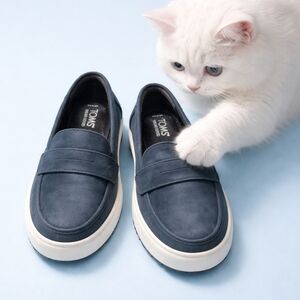 TOMS Women's Soft Black Slip-On Loafer Shoes Size 6.5